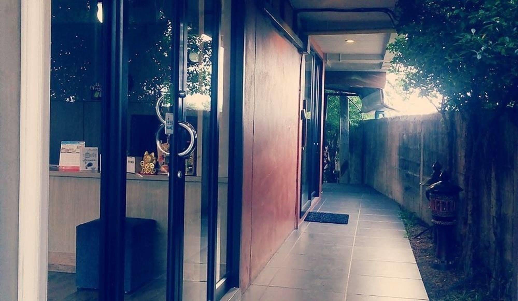 Thongtha Residence - Suvarnabhumi Airport Bangkok Exteriör bild